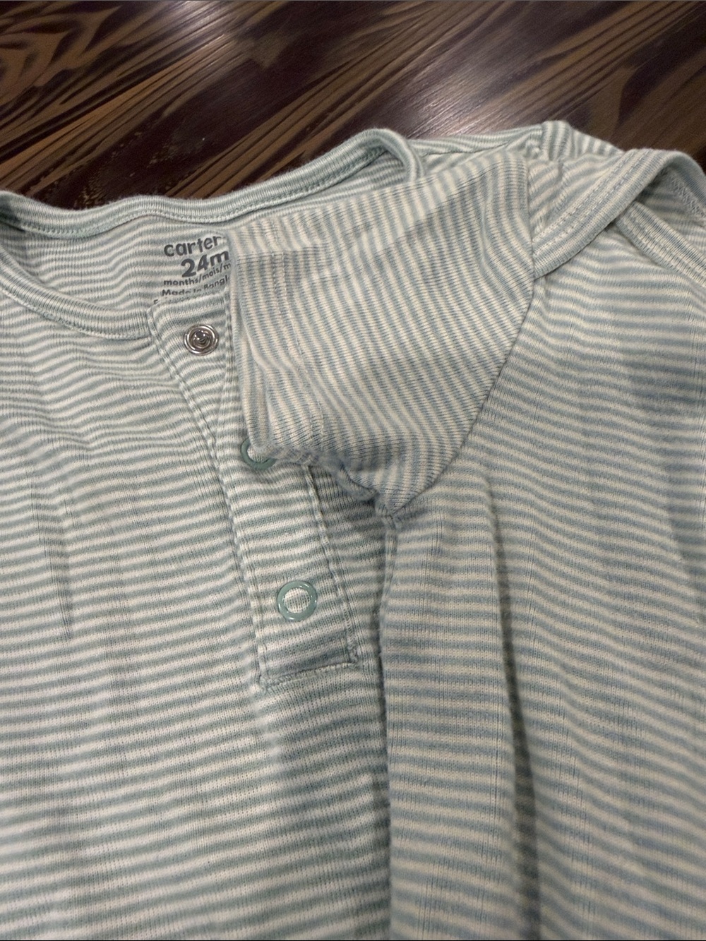 Carter’s bodysuits - Picture 2 of 6